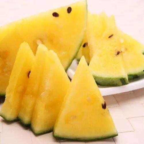 鸿奕吃瓜图,揭秘娱乐圈幕后风云