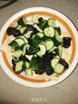 交瓜怎么凉拌吃,交瓜凉拌，简单美味家常菜