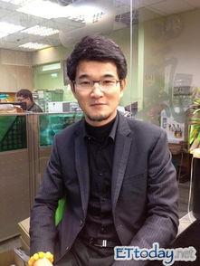 刘建国直播吃瓜,揭秘娱乐圈幕后故事