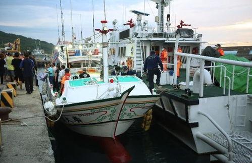 吃瓜渔船菲律宾,揭秘背后真相与争议