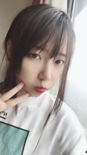 小桃吃瓜,揭秘娱乐圈那些不为人知的幕后故事