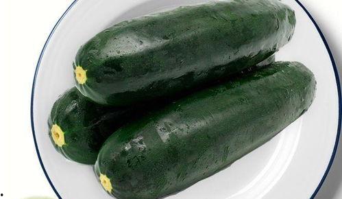 煮着吃瓜,煮瓜消暑，尽享清凉美食时光