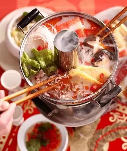 火锅女事件吃瓜,揭秘网络舆论风暴背后的真相